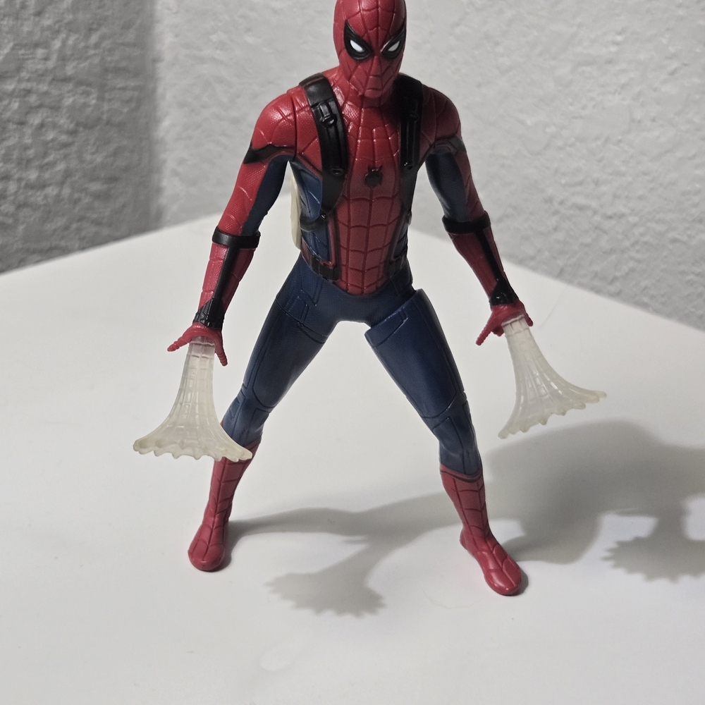 Spider-Man Action Figure Homecoming